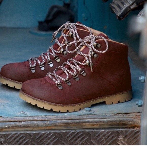 😍😍😍Birkensrock ochre suede boots sold out  in this maroon 37 L women’s - Picture 3 of 10